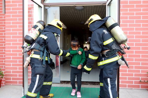 胶南市幼儿园诚邀英才，开启全新招聘季！